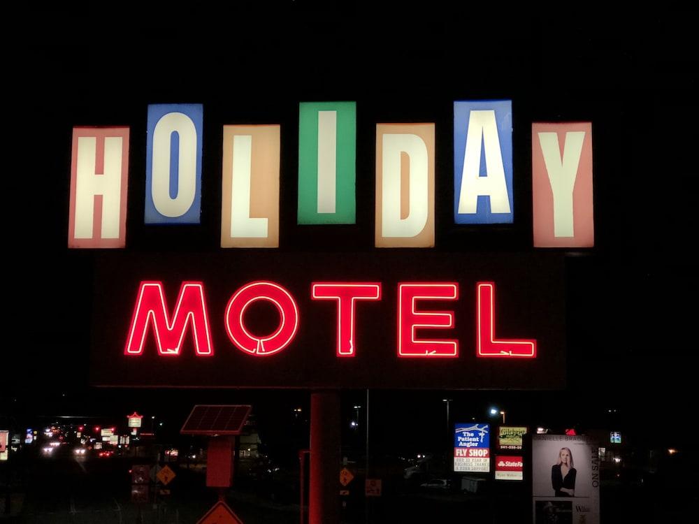 Holiday Motel photo 40