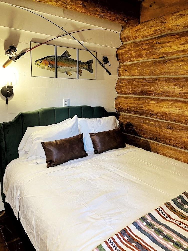 Drummond Island Resort photo 8
