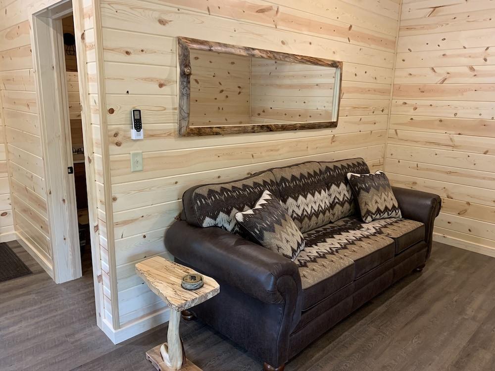 Cricket Hill Lodge & Cabins photo 59