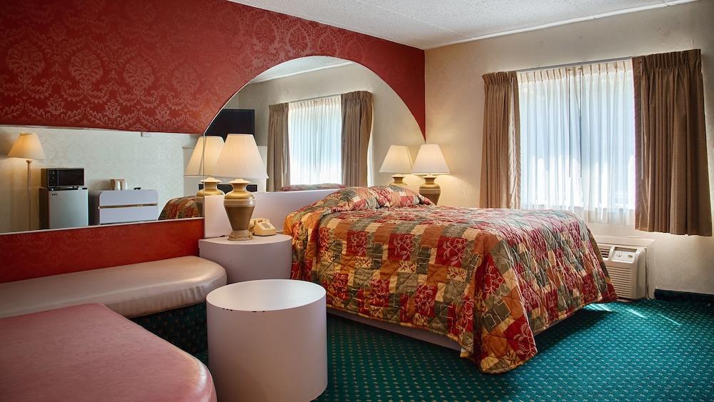 La Mirage Motor Inn photo 16