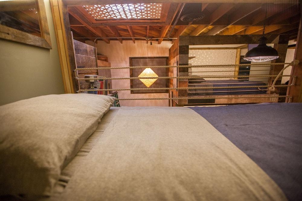 PodShare Los Feliz - Hostel photo 17
