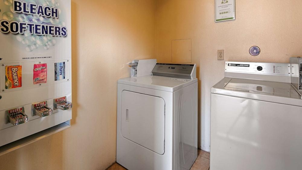 Best Western Fallon Inn & Suites photo 25