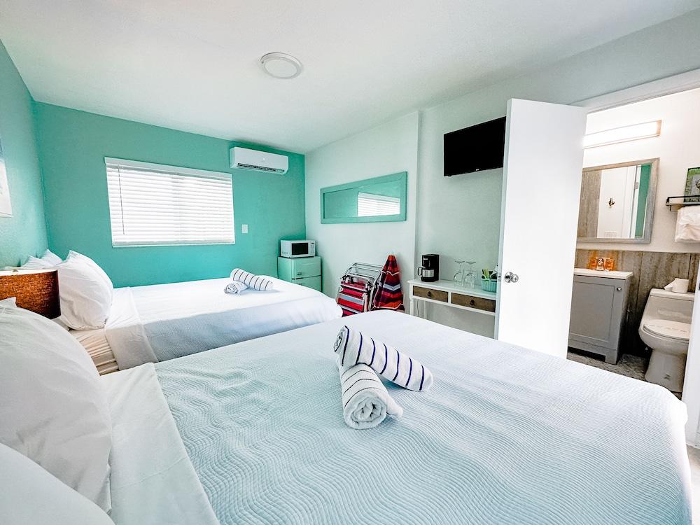 Cabanas of Treasure Island photo 35