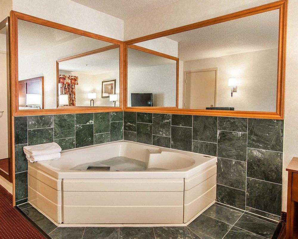 Comfort Inn & Suites Klamath Falls photo 16