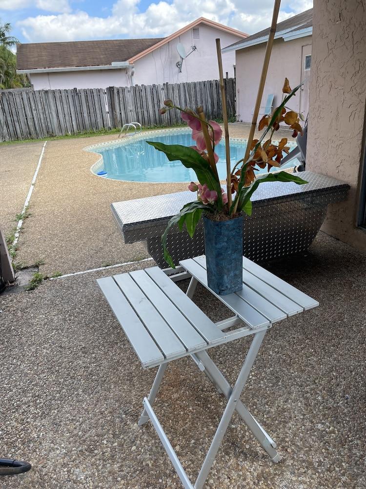 Cozy Guest House Florida Sunrise photo 2