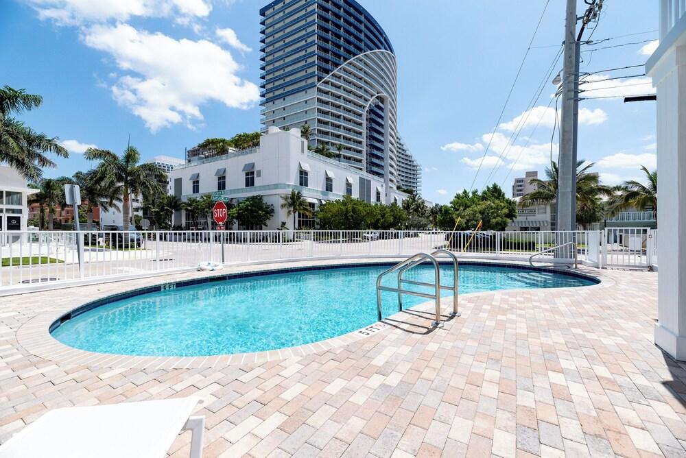 Bayshore Breeze photo 74