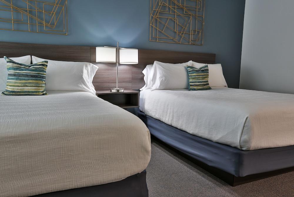 Chalet Motel photo 21