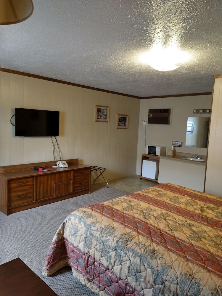 Budget Host 4 U Motel photo 3