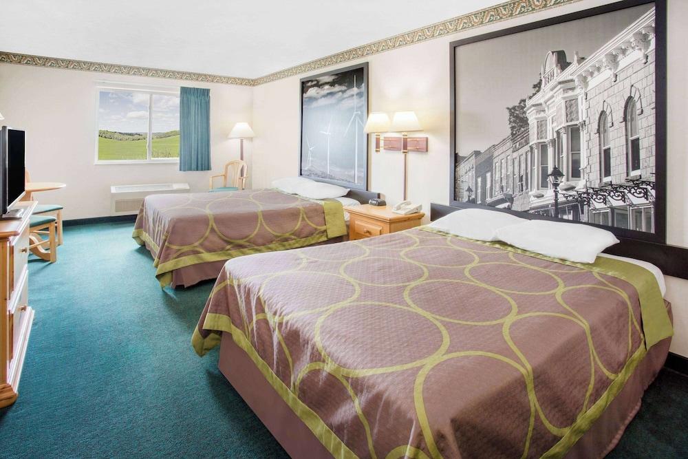 Burgundy Inn & Suites By OYO El Paso photo 9
