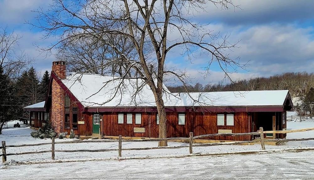 Foggy Mountain Lodge photo 31