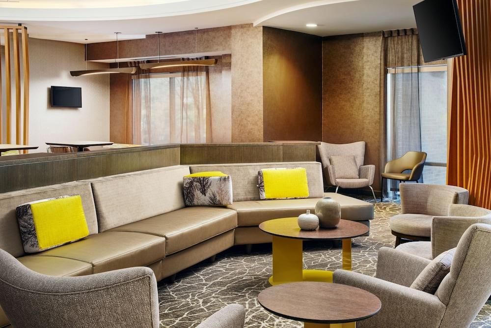 Springhill Suites by Marriott Richmond Northwest photo 2