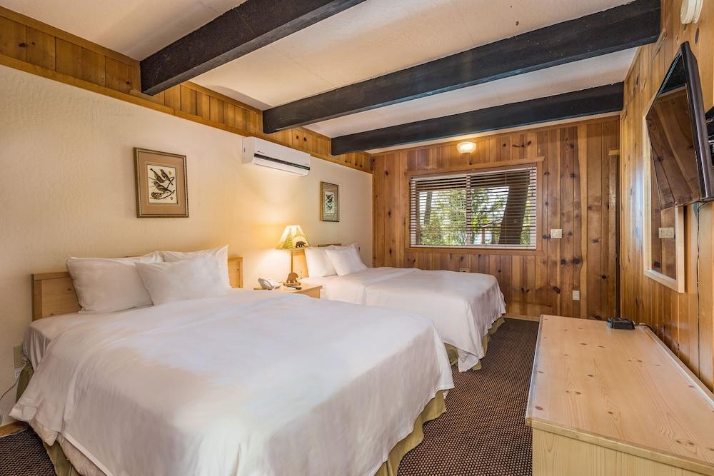The Pines Resort photo 8