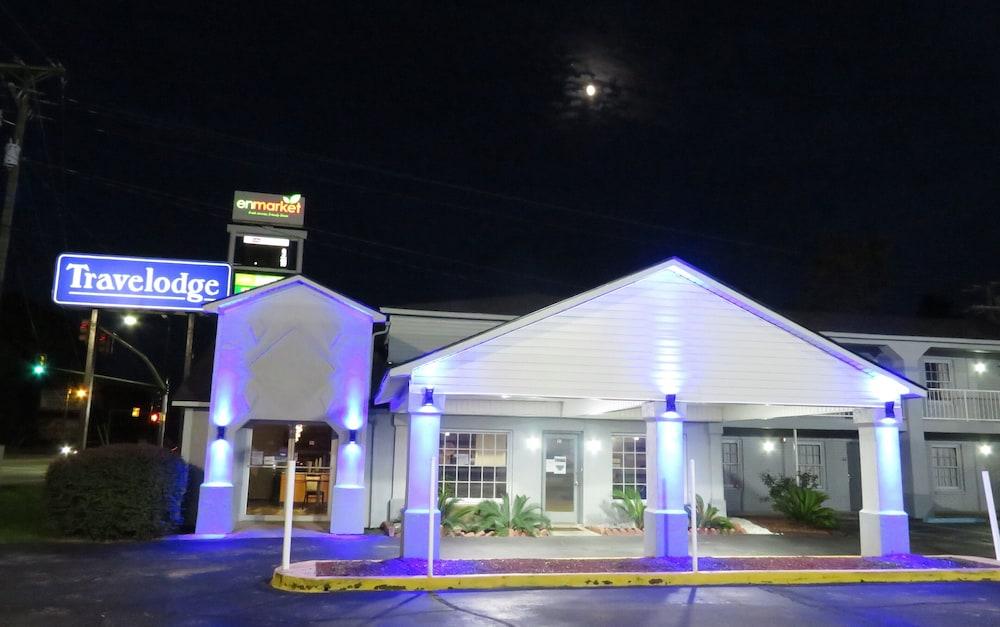 Travelodge by Wyndham Walterboro photo 3