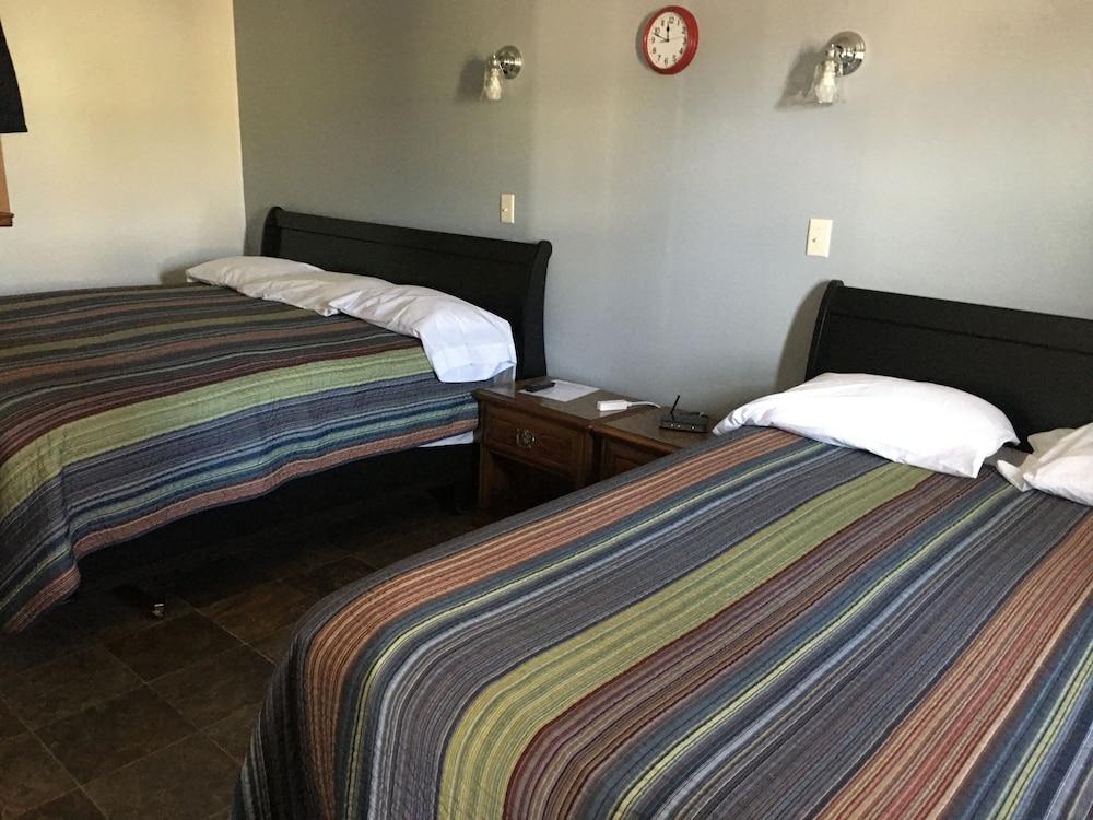 Gerrys Motel photo 19