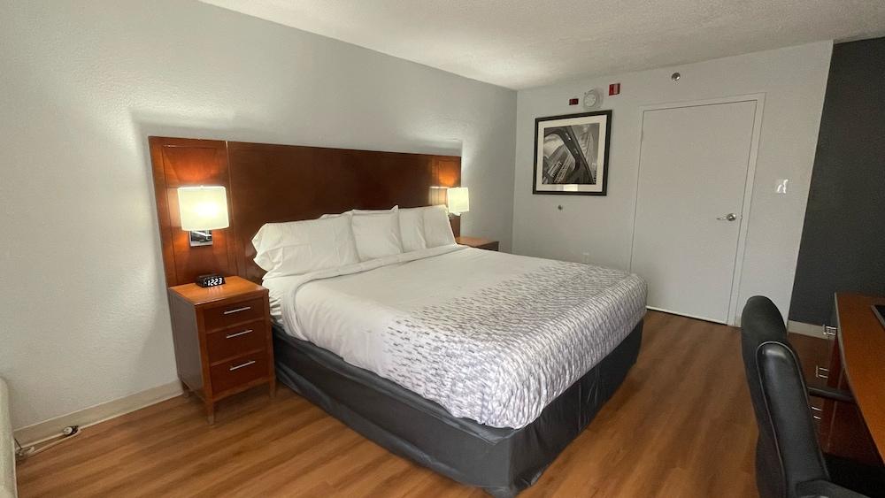 Econo Lodge Rockford Casino Area photo 38