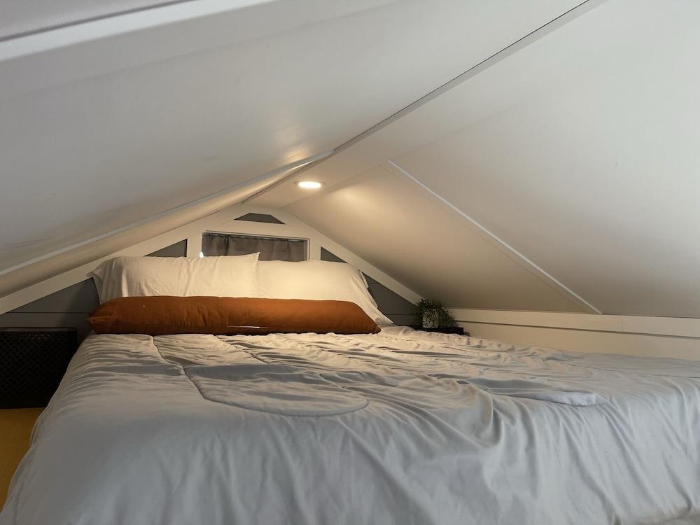 Trail and Hitch Tiny Home Hotel and RV photo 50