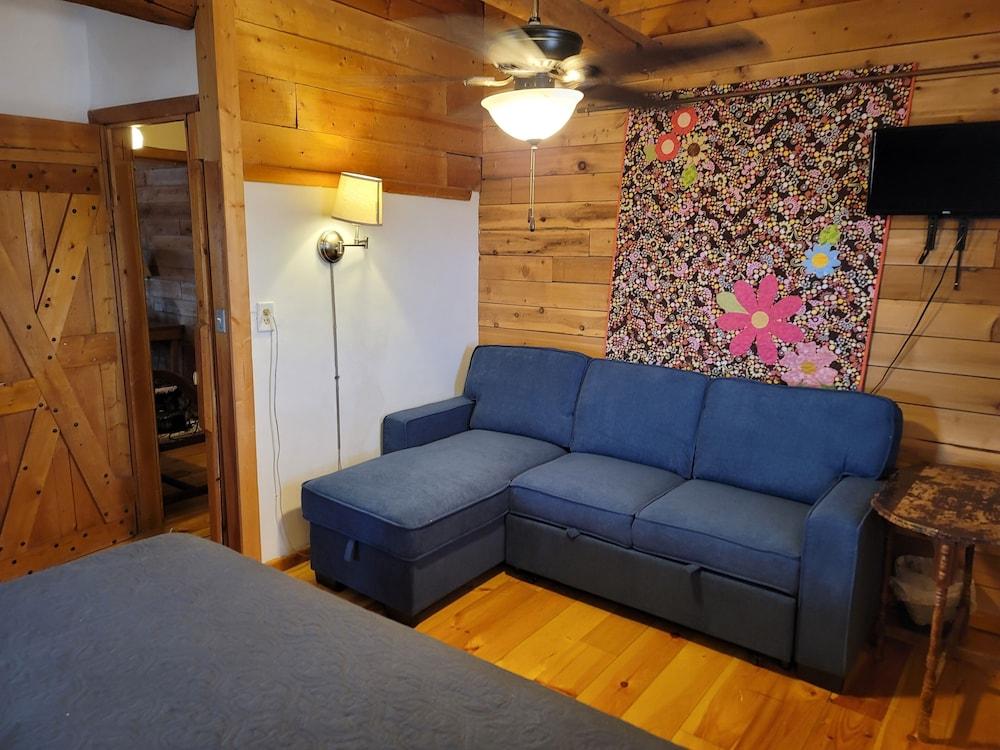 CopperLine Lodge photo 9