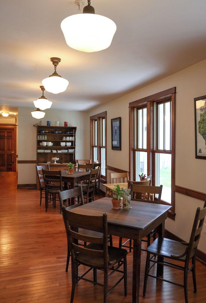 The Liberty Lodge at Sister Bay photo 69
