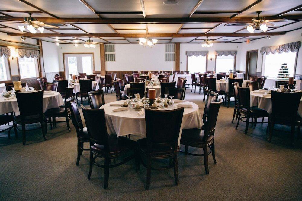 Fannies Supper Club and Motel photo 3
