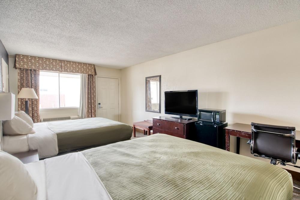 OYO Hotel Alexandria LA - Hwy 165 photo 22