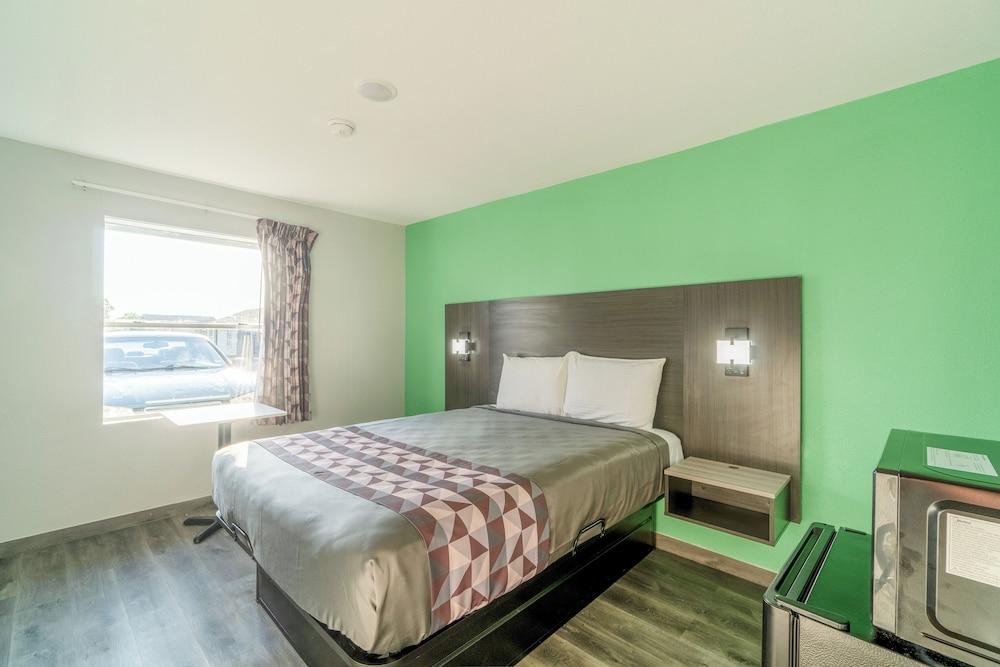 Royal Inn by OYO photo 53