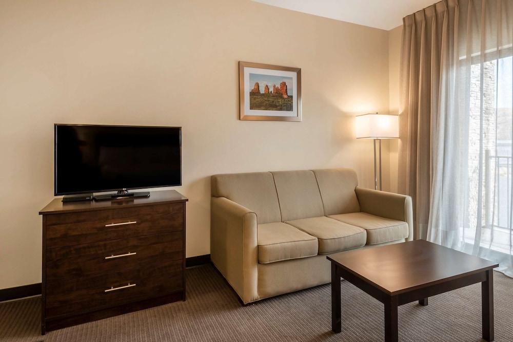 MainStay Suites Moab near Arches National Park photo 15