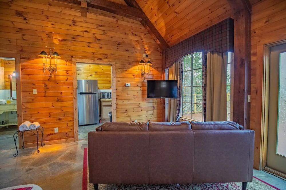 Laurel Valley Mountain Retreat photo 57