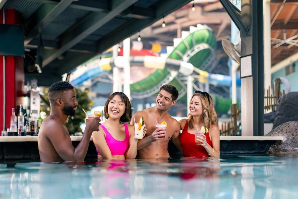 Camelback Lodge & Aquatopia Indoor Waterpark photo 57