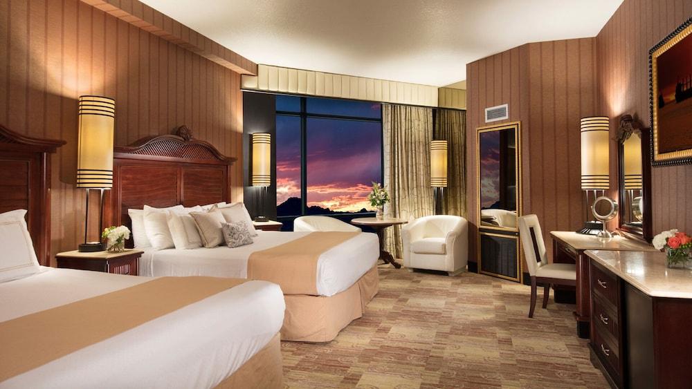 Montego Bay Resort Casino by Peppermill Resorts photo 3