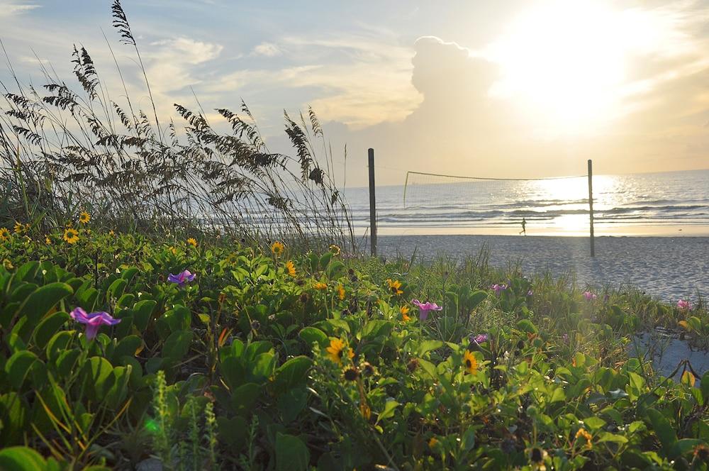 Westgate Cocoa Beach Resort photo 2