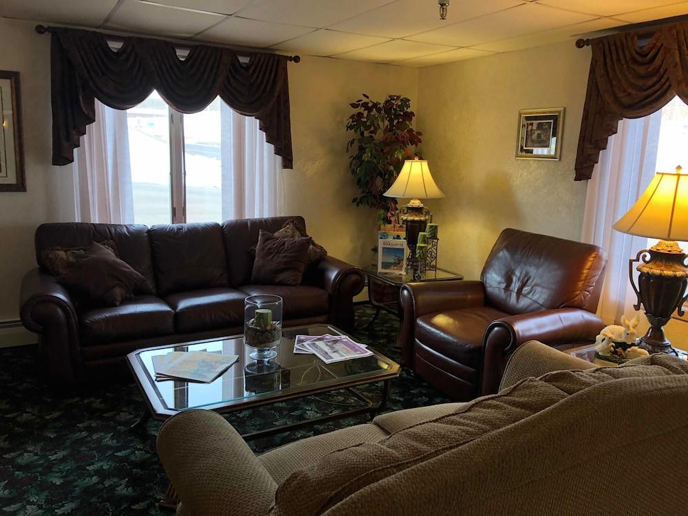 Value Host Motor Inn photo 13