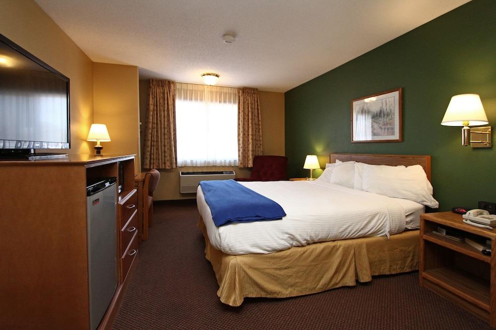 New Victorian Inn and Suites photo 19