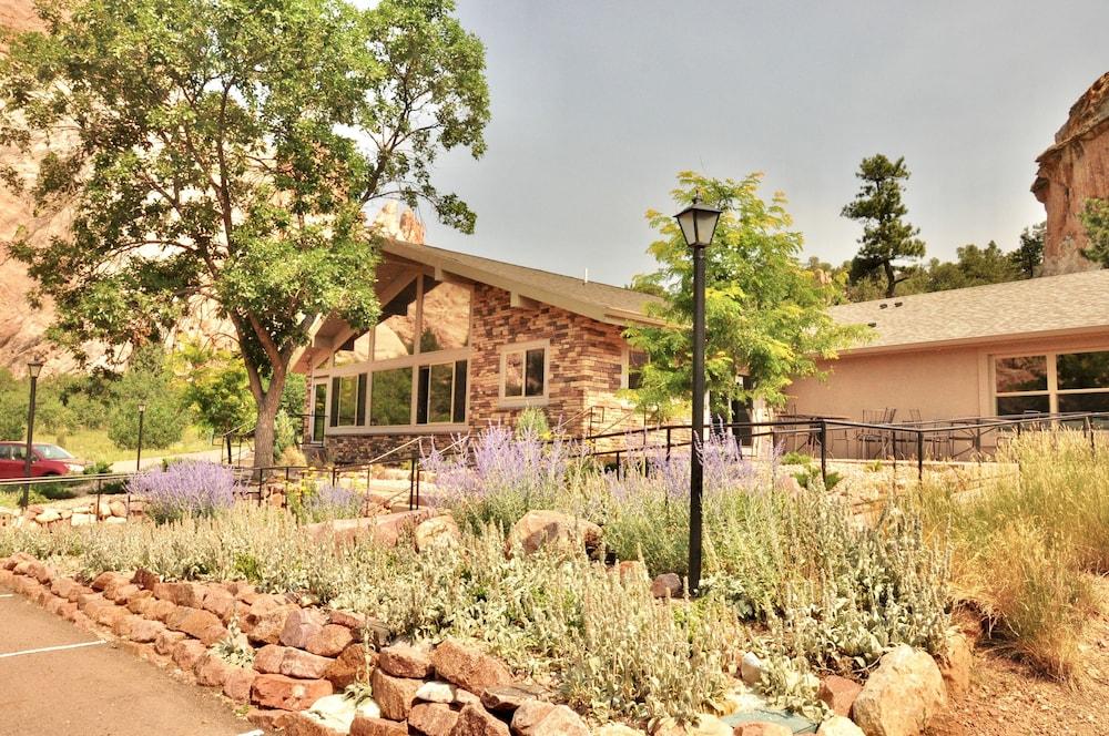 Glen Eyrie Castle & Conference Center A Ministry of the Navigators photo 66