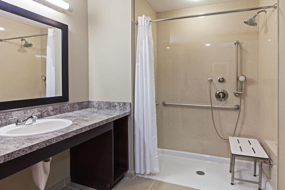 Holiday Inn Express & Suites Glenpool-Tulsa South by IHG photo 13