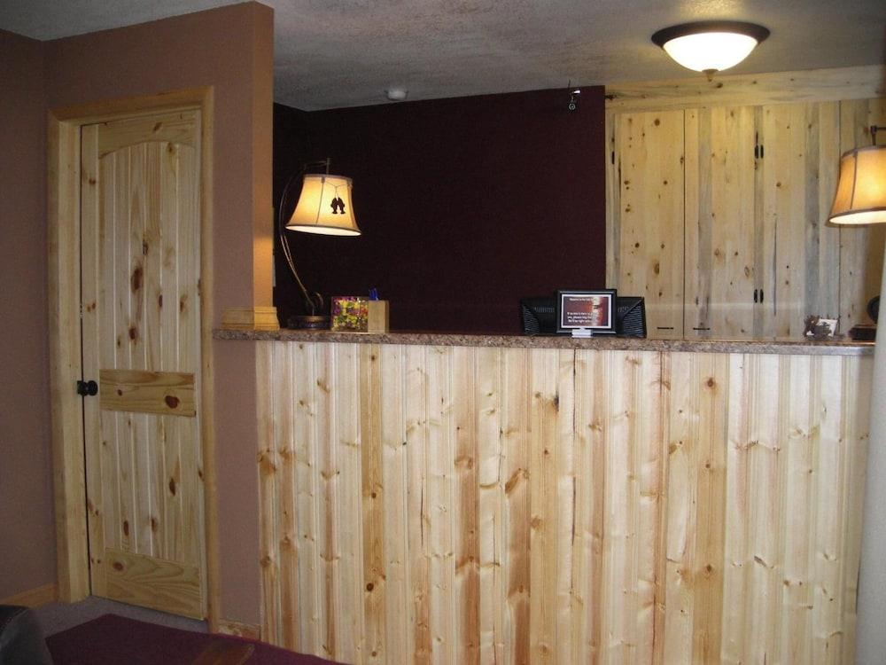 Falls Motel photo 53