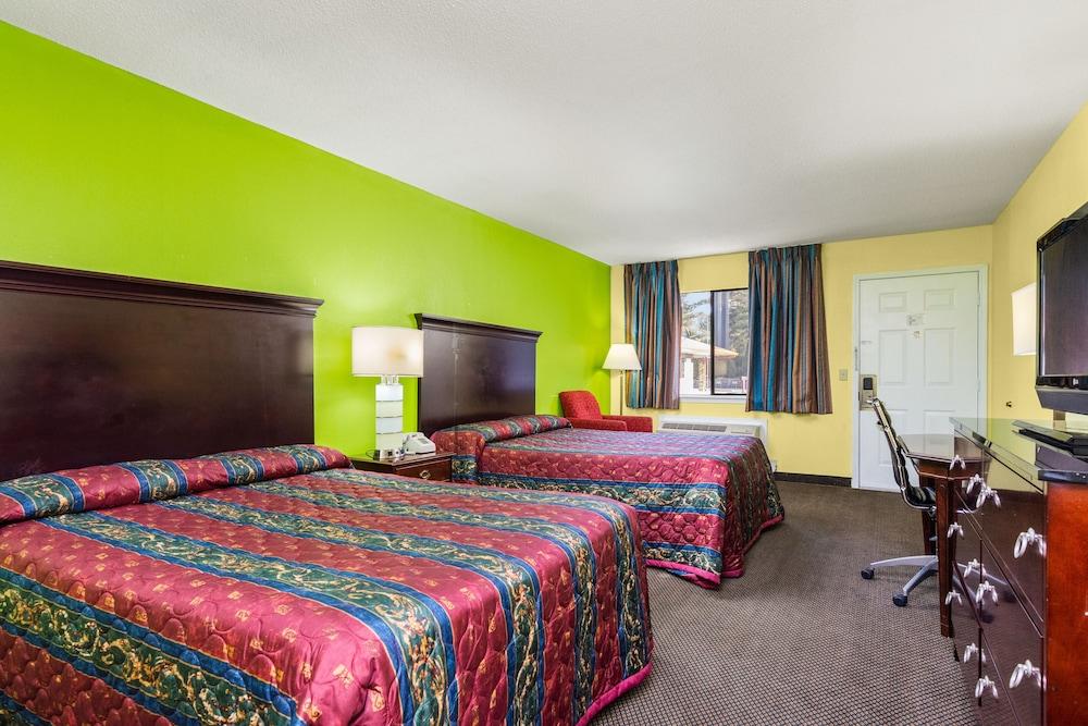 Budget Host Inn by Hotel O Portland near I-65 photo 6