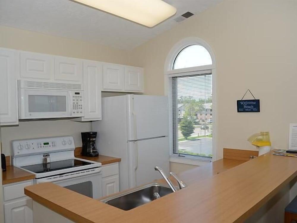 Beach Condominium Hotel photo 47