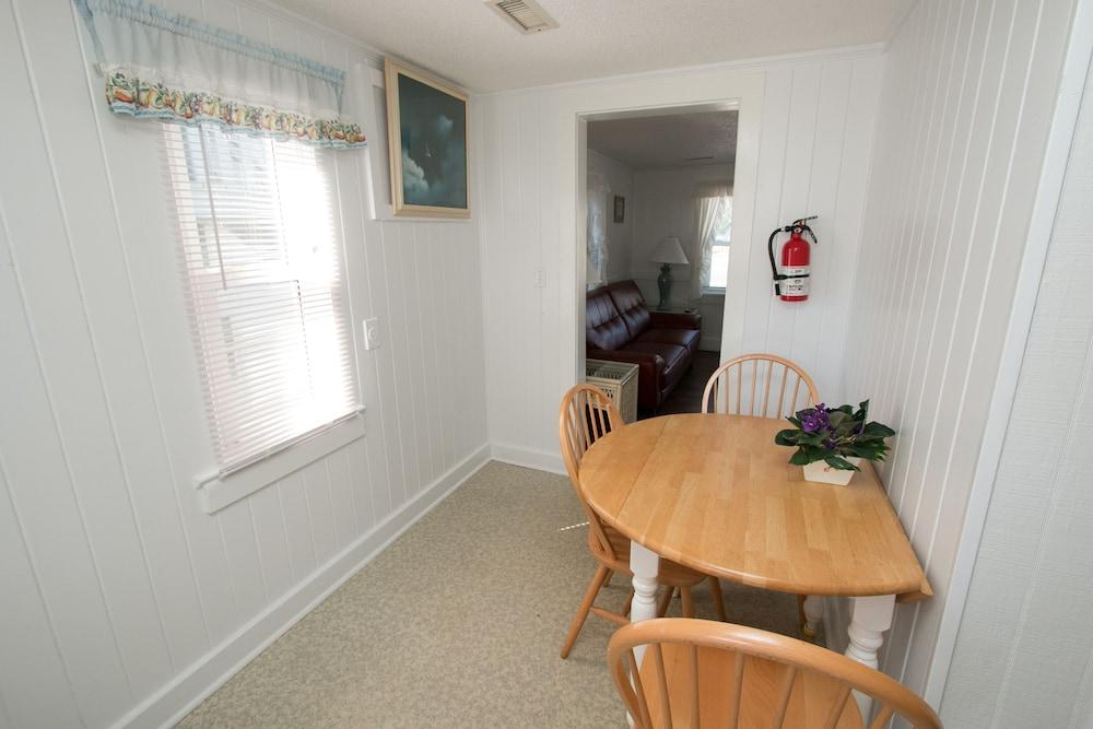 Outer Banks Motel - Village Accommodations photo 26