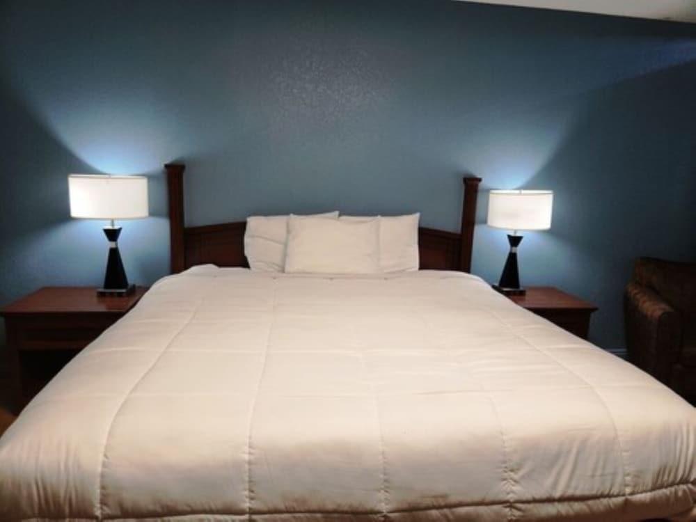 Executive Inn By OYO Queenville Mena photo 17