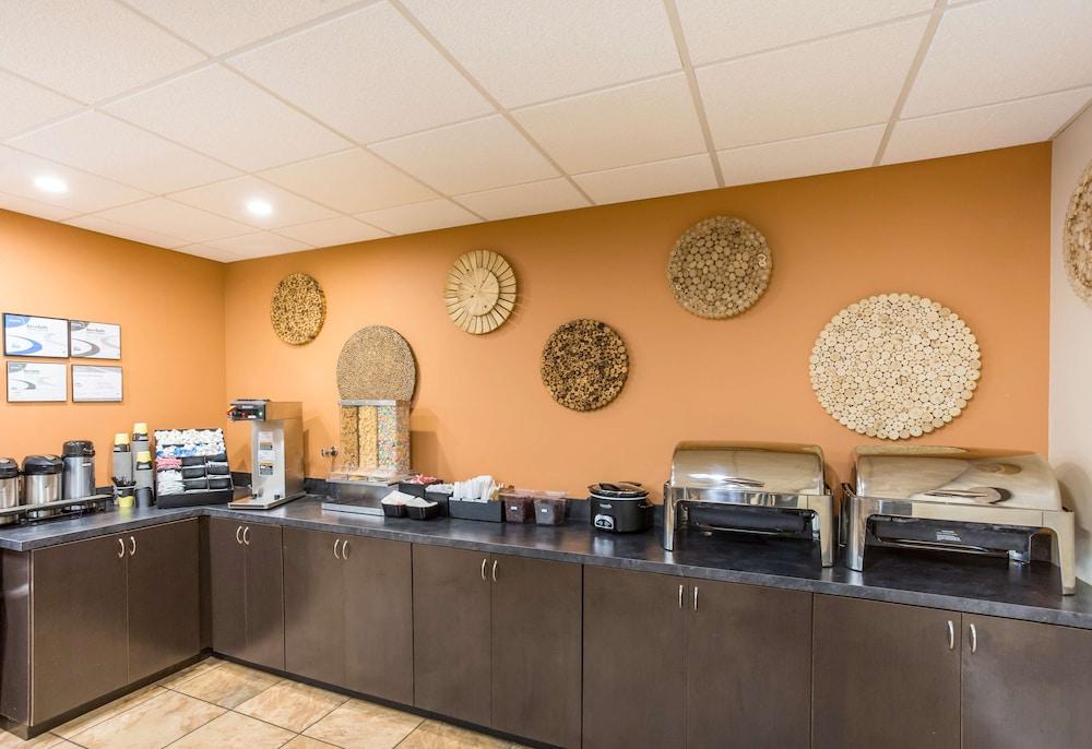 Red Lion Inn & Suites Branson photo 6