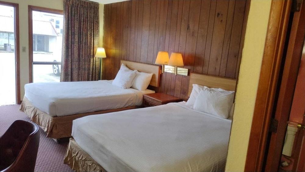 Stones Motel photo 4