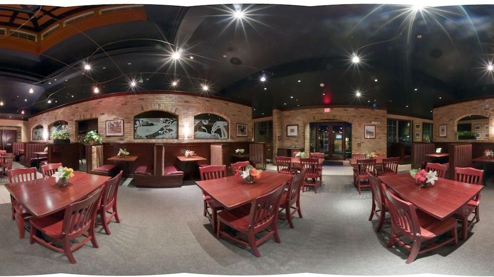 Holiday Inn Chantilly-Dulles Expo Center by IHG photo 32