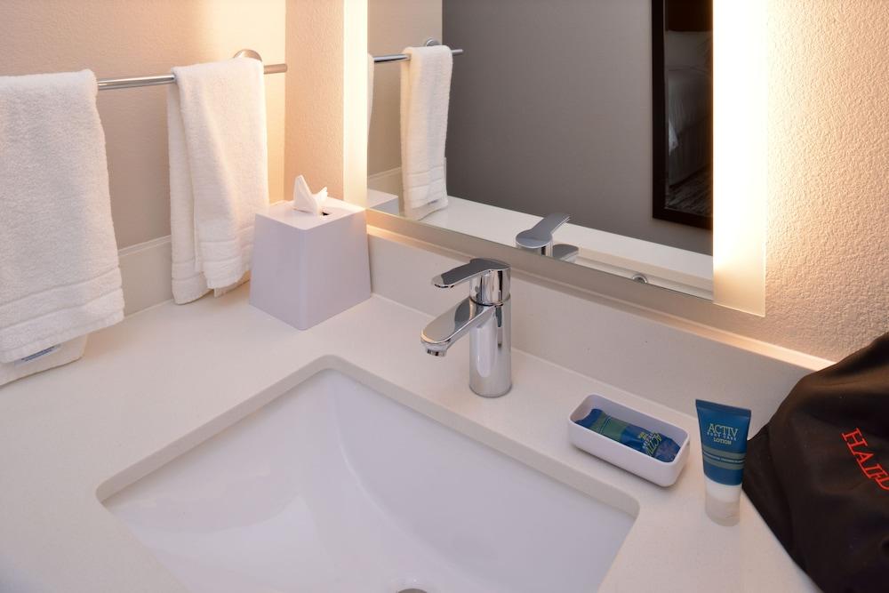 Four Points by Sheraton Mt Prospect O'Hare photo 17