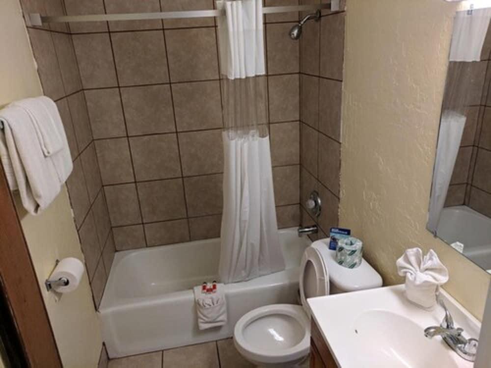 Travelodge by Wyndham Clovis photo 38