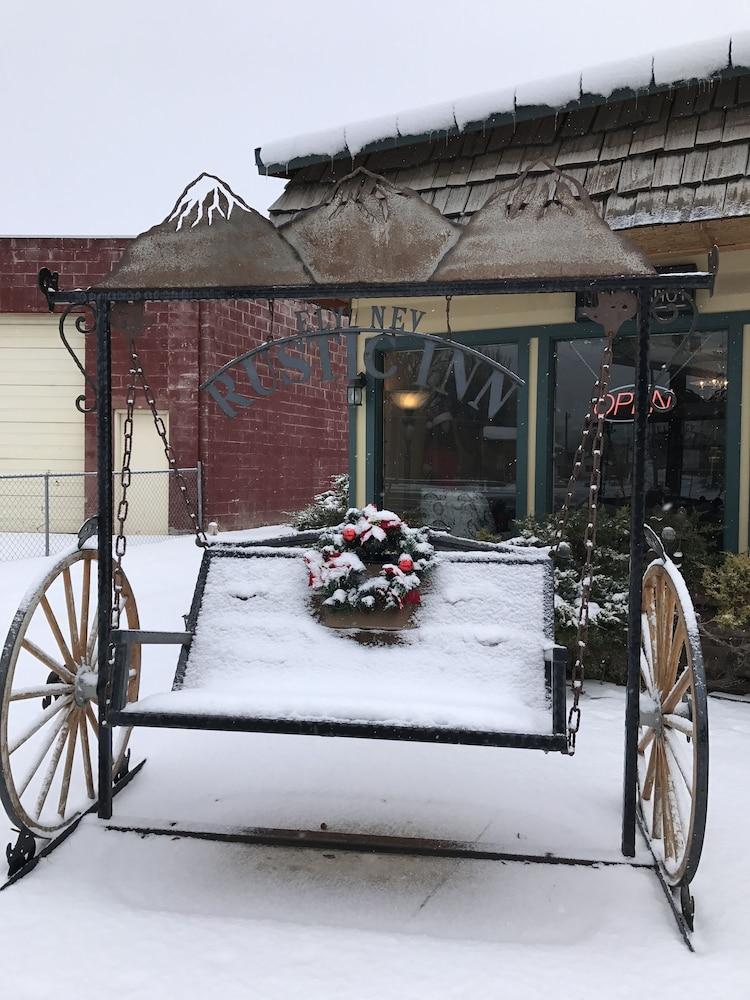 Rustic Inn Motel photo 18
