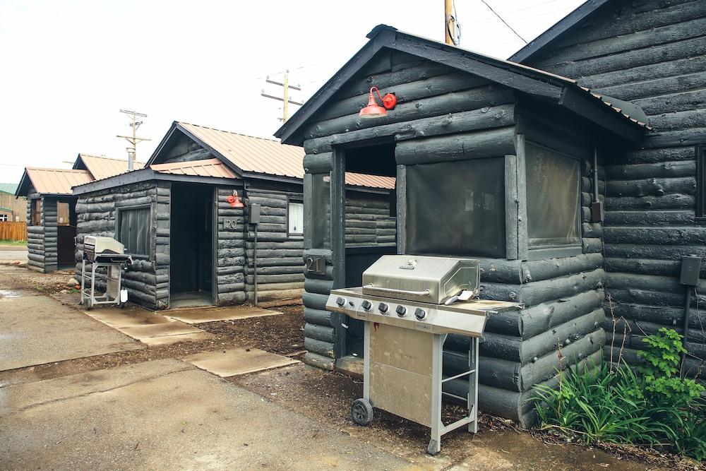 Trailhead Cabins & Lodging photo 58