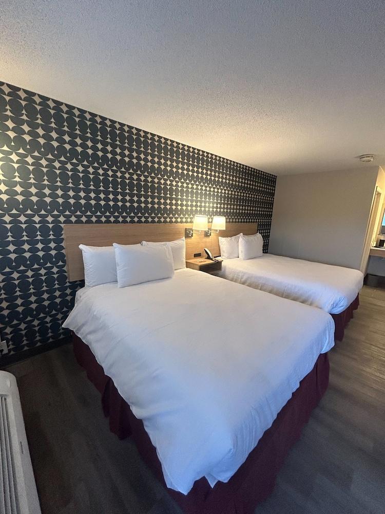Olentangy Motor Inn photo 17