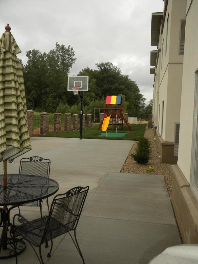 GrandStay Residential Suites Hotel photo 29