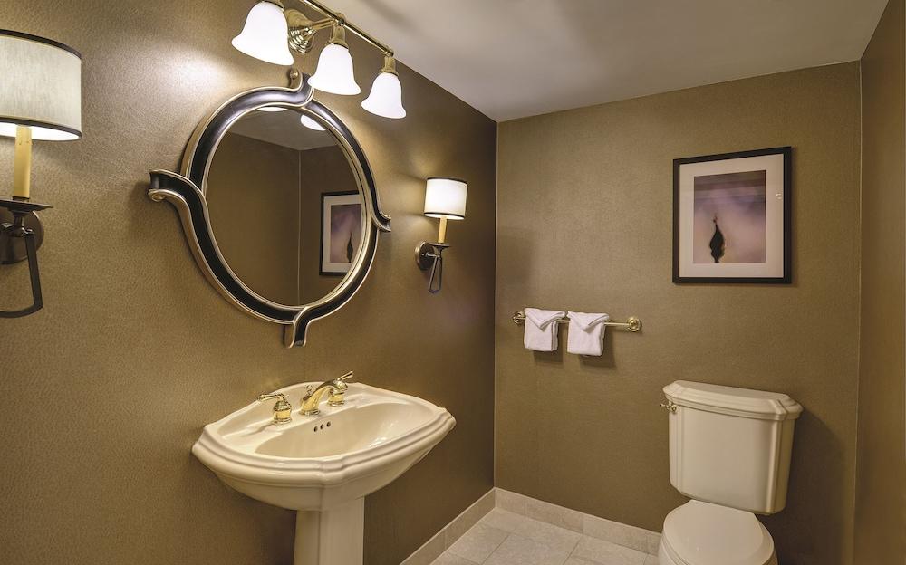 Excalibur Hotel & Casino photo 34