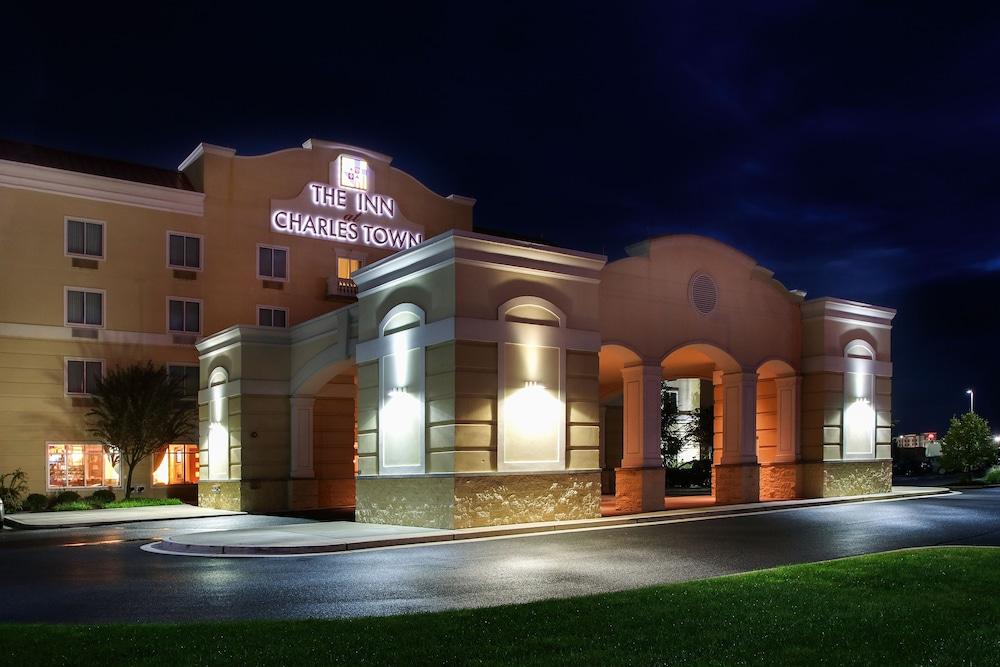 The Inn at Charles Town - Hollywood Casino photo 18